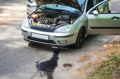車のエアコンから水漏れ 修理しかない と焦る前に確かめたい3つのポイント ブーマル